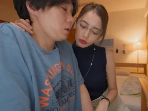 MOGI-099 [Quay phim lần 2] [Bốn cảnh xuất tinh ngoài da] Cuộc hội ngộ với một cô sinh viên đại học thô lỗ, một cuộc hẹn hò nóng bỏng. Phơi sáng ngoài trời & xe hơi,