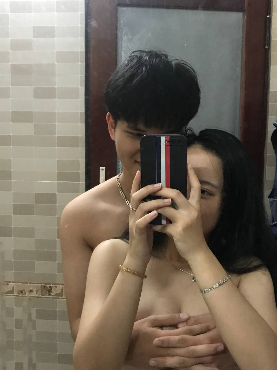 Thanh niên số nhọ bị người tình hiểu lầm thích “ntr” và cái kết đắng